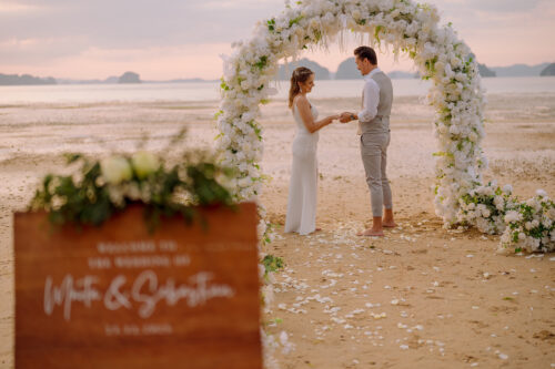 Krabi Wedding Planner, Krabi wedding decoration, Krabi Planner, Elopement wedding planner at Krabi, Micro wedding planner at Krabi