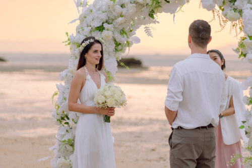 Krabi Wedding Planner, Krabi wedding decoration, Krabi Planner, Elopement wedding planner at Krabi, Micro wedding planner at Krabi