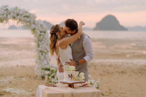 Krabi Wedding Planner, Krabi wedding decoration, Krabi Planner, Elopement wedding planner at Krabi, Micro wedding planner at Krabi,