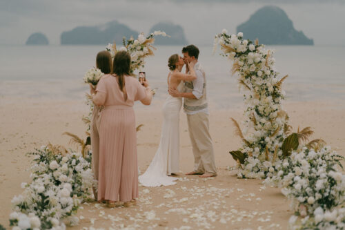 Krabi Wedding Planner, Krabi wedding decoration, Krabi Planner, Elopement wedding planner at Krabi, Micro wedding planner at Krabi