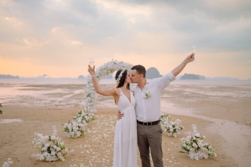 Krabi Wedding Planner, Krabi wedding decoration, Krabi Planner, Elopement wedding planner at Krabi, Micro wedding planner at Krabi