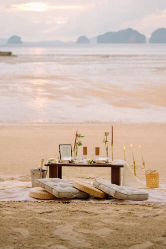 Romantic Beach Picnic Proposal, Krabi Wedding Planner, Krabi surprise proposal decoration