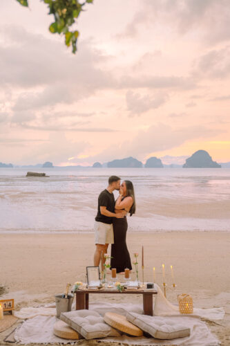 Romantic Beach Picnic Proposal, Krabi Wedding Planner, Krabi surprise proposal decoration