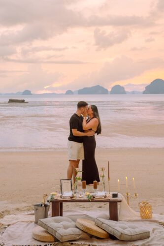 Romantic Beach Picnic Proposal, Krabi Wedding Planner, Krabi surprise proposal decoration