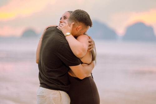 Romantic Beach Picnic Proposal, Krabi Wedding Planner, Krabi surprise proposal decoration