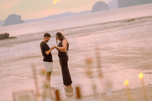 Romantic Beach Picnic Proposal, Krabi Wedding Planner, Krabi surprise proposal decoration