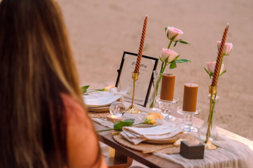 Romantic Beach Picnic Proposal, Krabi Wedding Planner, Krabi surprise proposal decoration