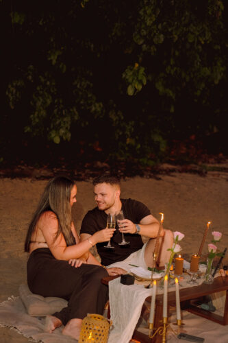 Romantic Beach Picnic Proposal, Krabi Wedding Planner, Krabi surprise proposal decoration