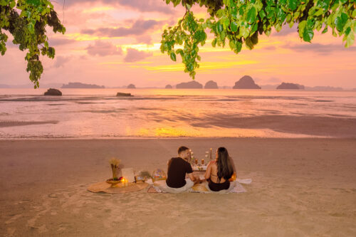 Romantic Beach Picnic Proposal, Krabi Wedding Planner, Krabi surprise proposal decoration